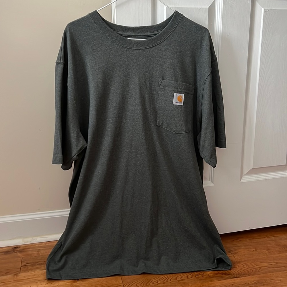 Gray carhartt t-shirt